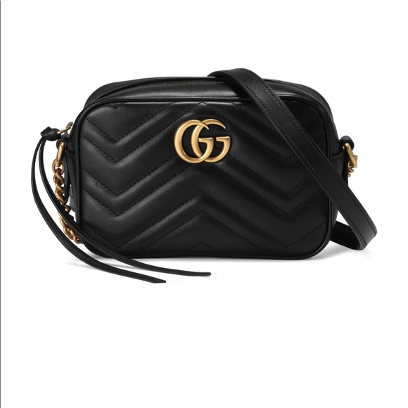 Gucci Handbags - Gucci GG marmont handbag